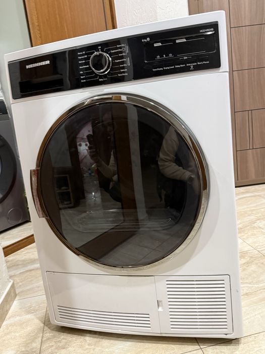 Сушилня Heinner HCD-V804B 8 кг, кондензационна, 15 програми