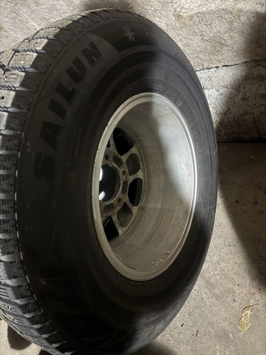 Шины с дисками на Ленд крузер 100