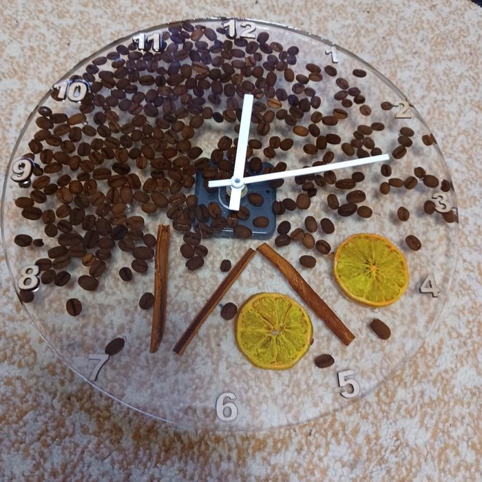 Ceas din  rășină epoxidica cu cafea 30cm