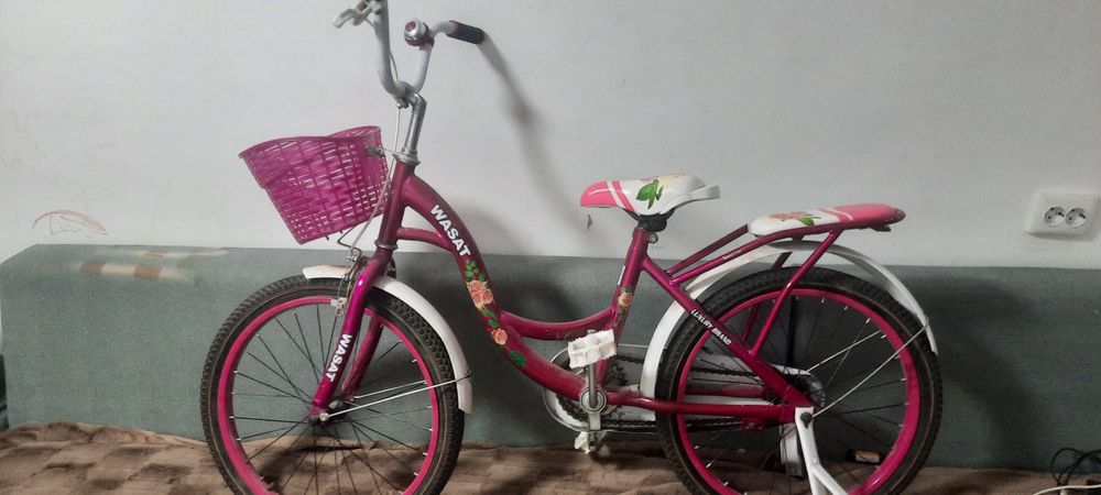 Продаётся велосипед для девочек