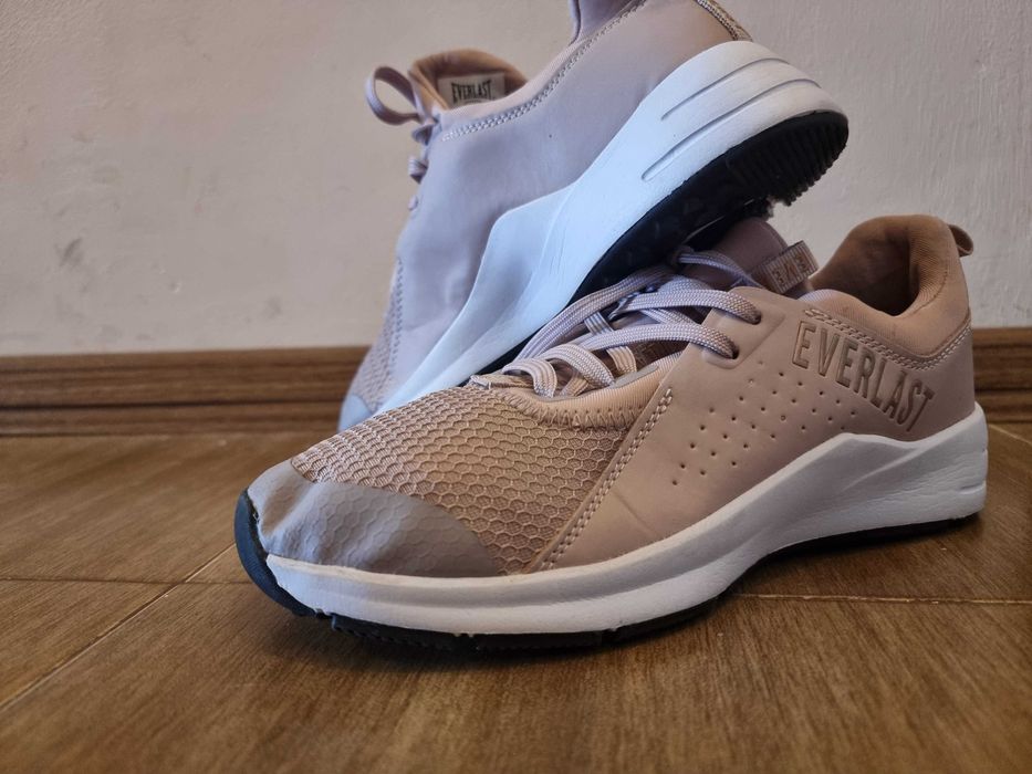 Дамски мараноки Everlast  38 номер - чисто нови