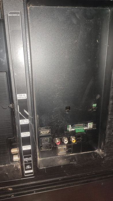 Samsung QE50Q67TAU LED, LCD и OLED за Части