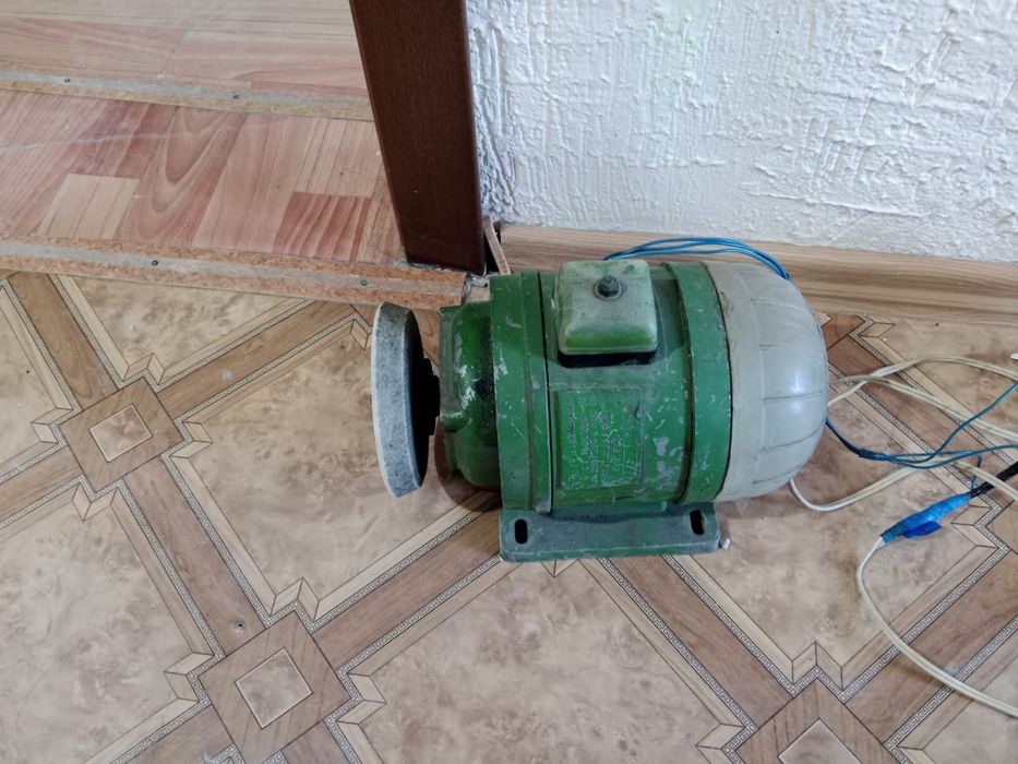 Продам электрическое точило (наждак)