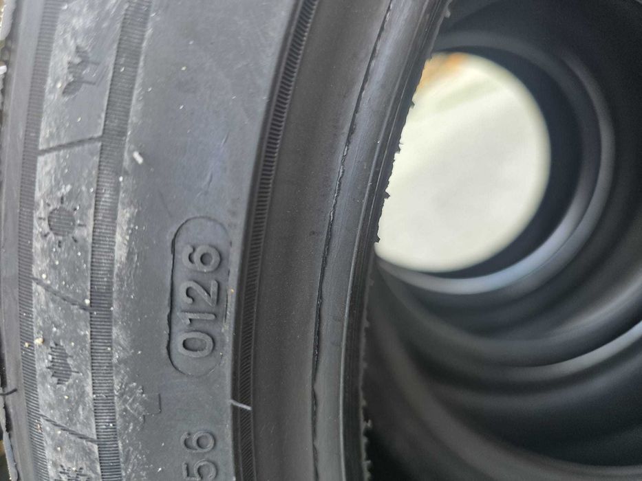 Anvelope noi all season 245/40R19 275/35R19 Tristar