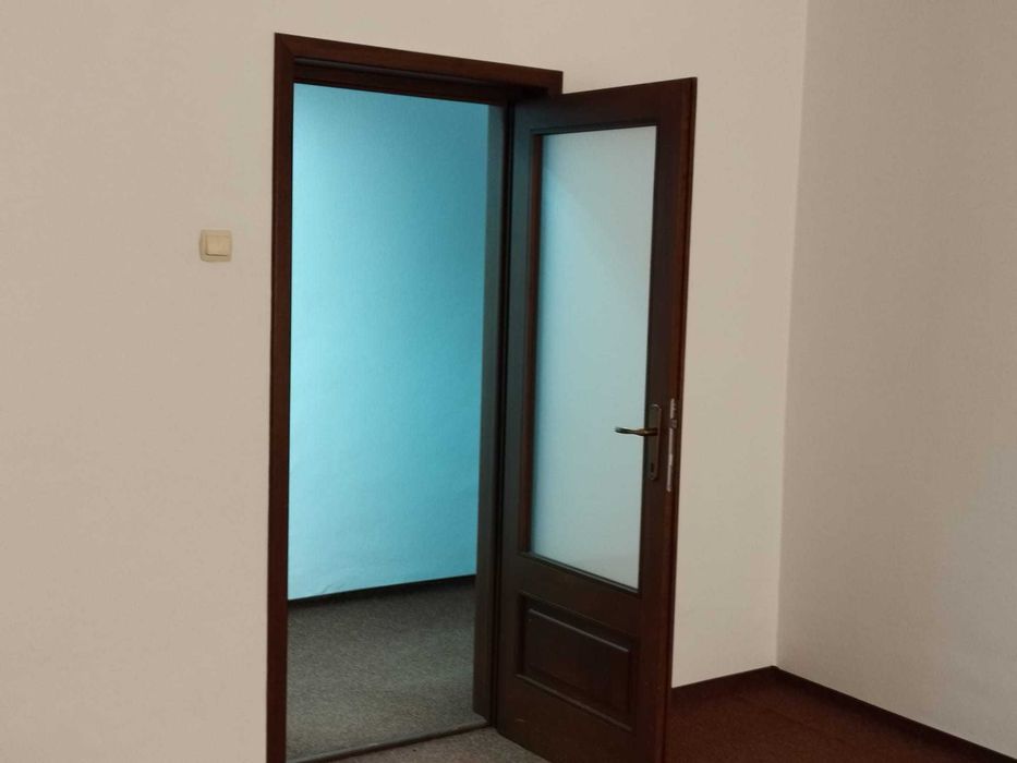 de vânzare apartament la parter situat în Baia Mare la intersectia bulevard Regele Mihai I și strada Cosmonauților