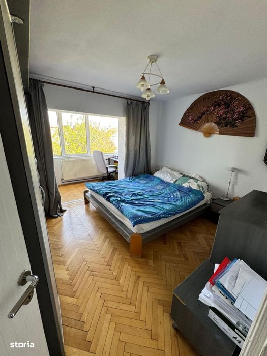 Zona Odobescu, 4 Camere, Etaj Intermediar — fotografia 3