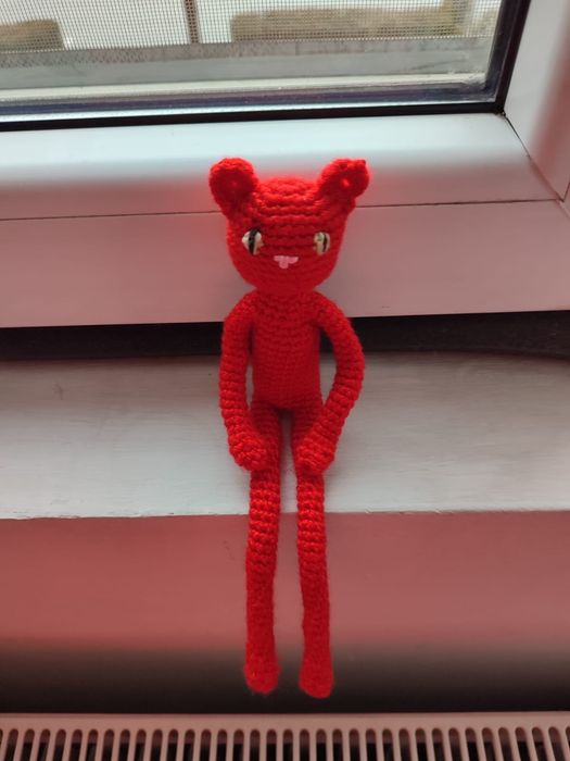 Jucărie croșetată handmade roșie