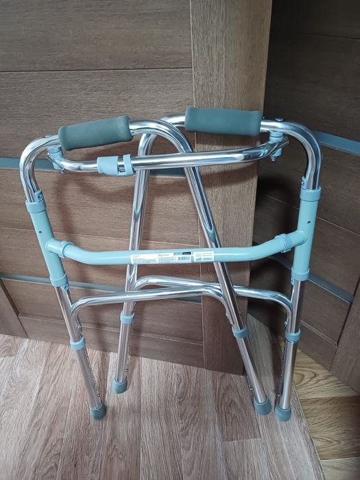 Ходунок для взрослых