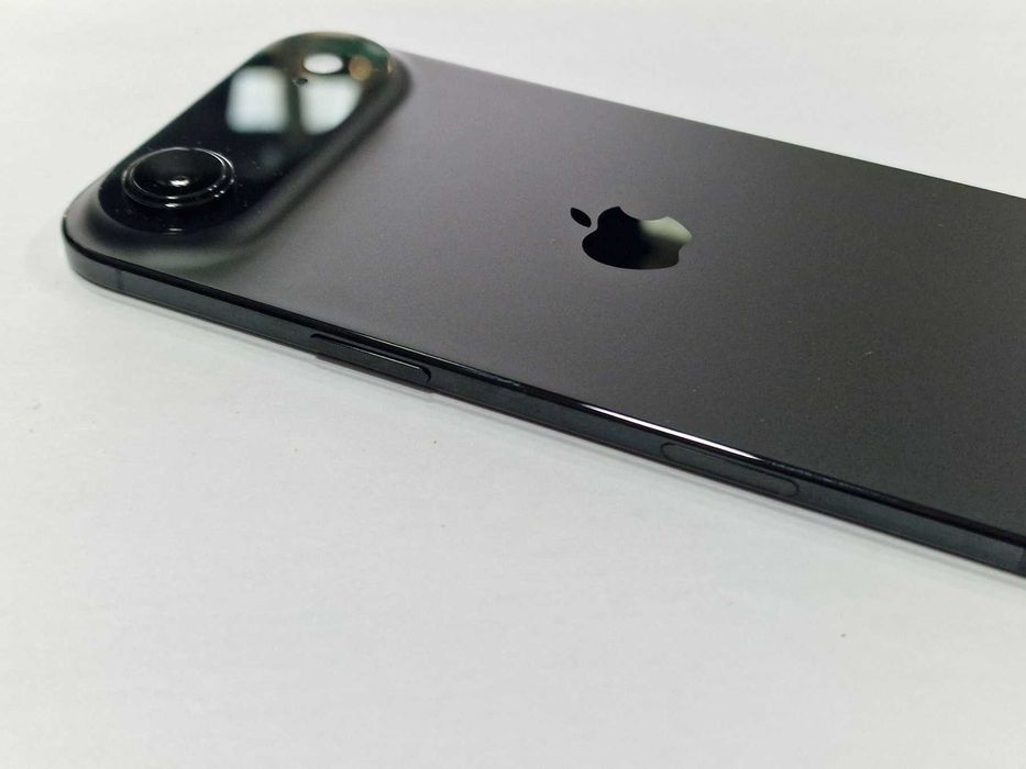 Apple iPhone Air 256GB / 100%