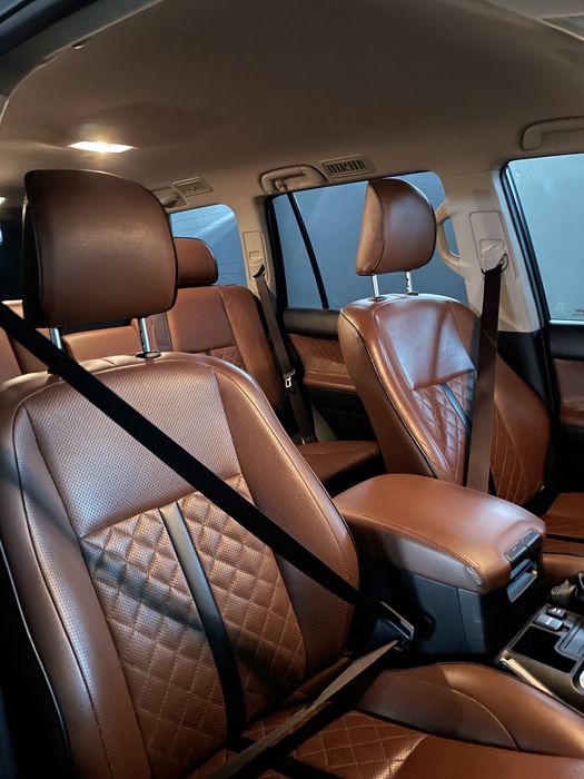 Toyota Land Cruzir Prado 150 sotiladi