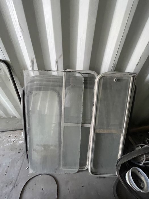 Стекла на автобус паз