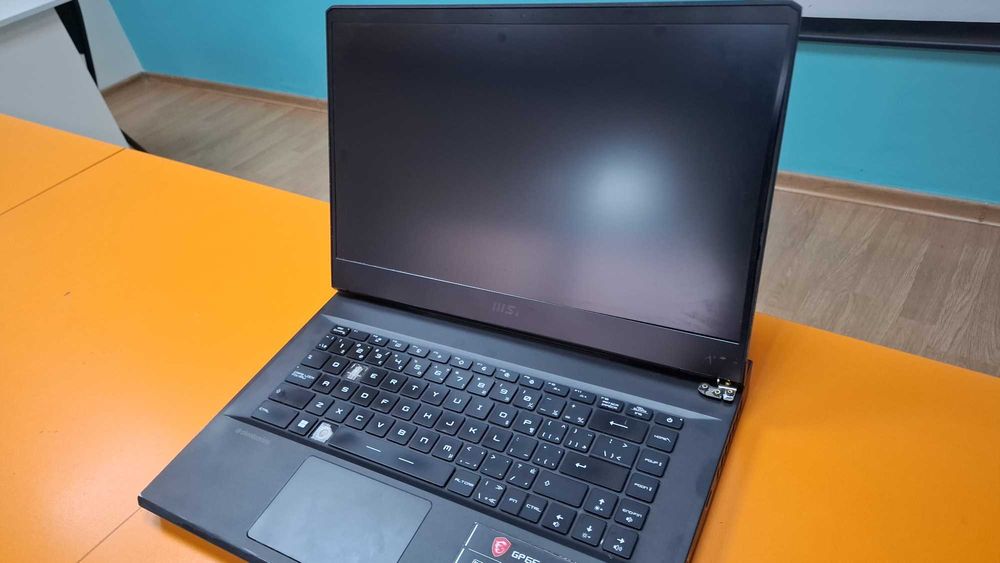 MSI Leopard GP66 NVIDIA RTX 3070 Intel Core i7-11800H