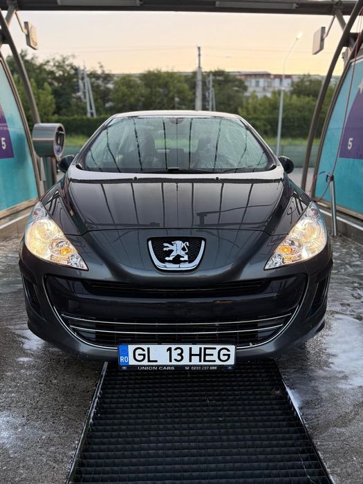 Peugeot 308 1.4 benzina