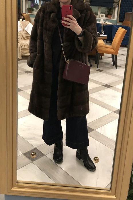 Продам шубу норковую греческая
