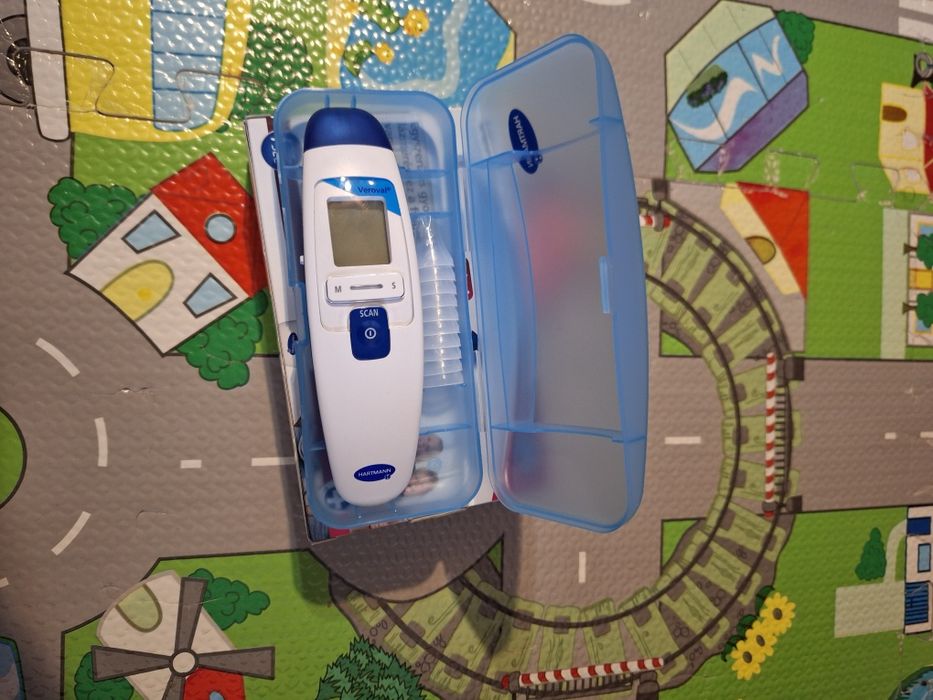 Инфрачервен термометър  HARTMANN