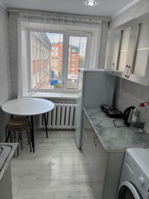 Продам квартиру  с отличным ремонтом