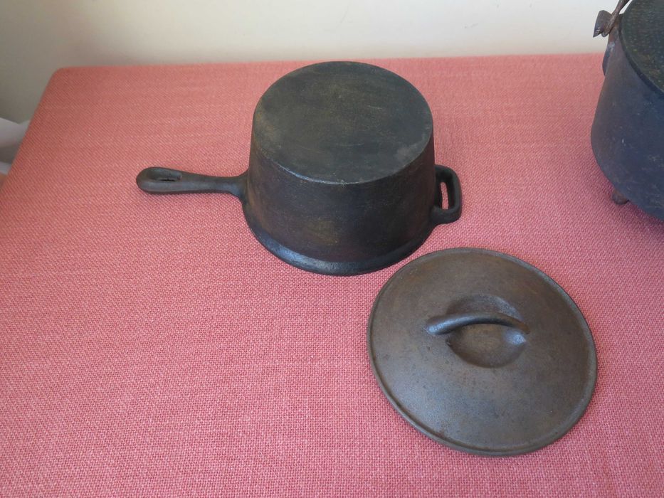 ЧУГУНЕНИ тенджери - с чугунени капаци