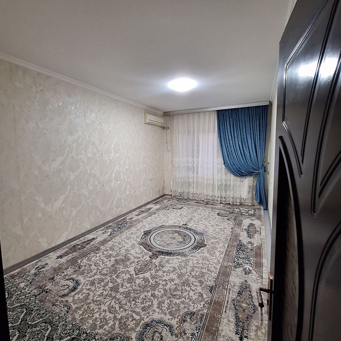 Продается квартира на Юнусабаде