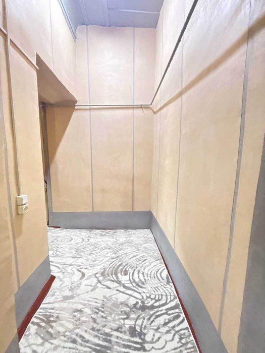 Продается мини участок в центре (не дорого) с арендатором