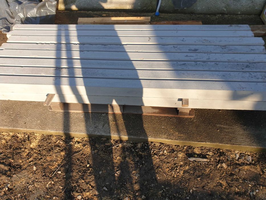 Spalieri/salp vibrati finisati si armati