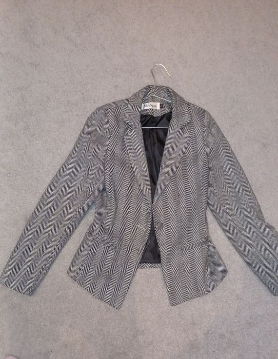 Продам пиджак размер М