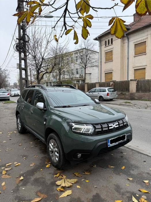 Vând Dacia Duster