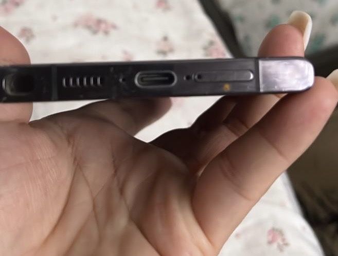 Продам самсунг ультра с 23