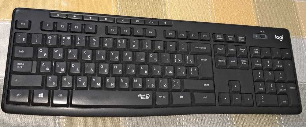 б/у клавиатура Logitech, беспроводные