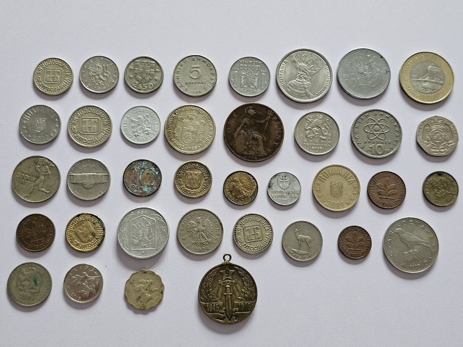 Лот от стари чуждестранни монети – различни държави !