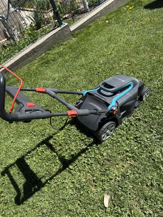 Електрическа косачка Gardena PowerMax 1600/37.