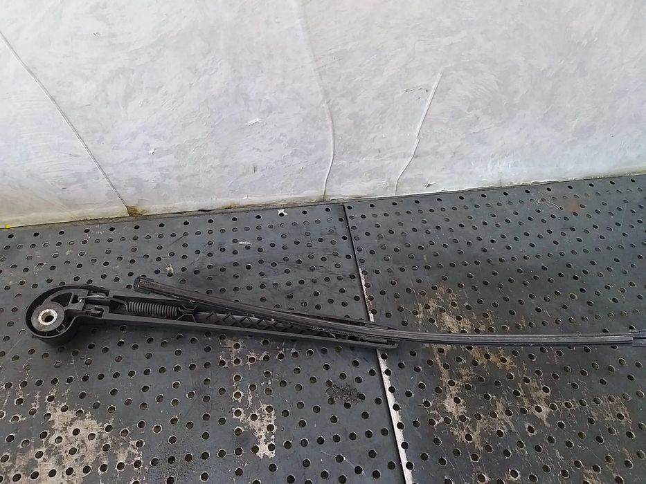Brat stergator haion audi q3 8u 8u0955407