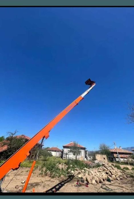 Услуги с Хаспел Мобилен асансьор 16м под НАЕМ