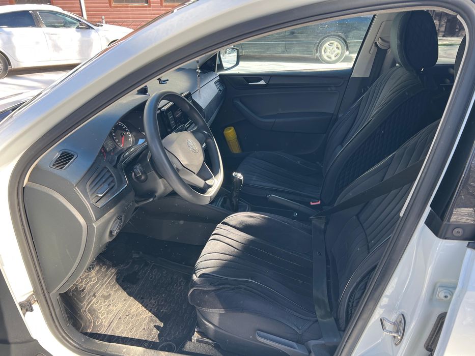 Volkswagen Polo 2021