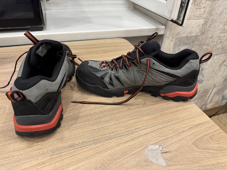 Горные ботинки Merrell. 43-й размер