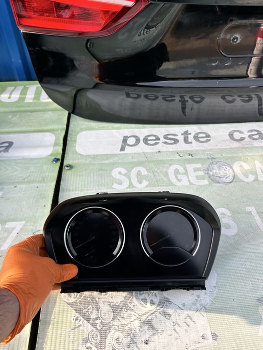 Ceasuri bord BMW X1 F48 2.0 D 2017