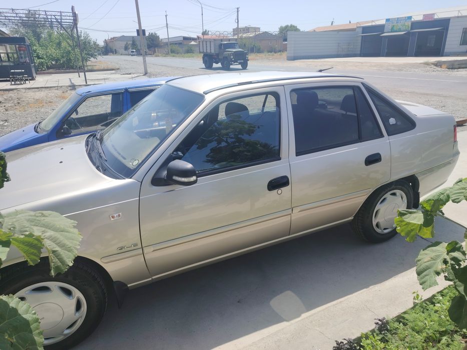 nexiya 2 yahshi holatda minishga tayyor