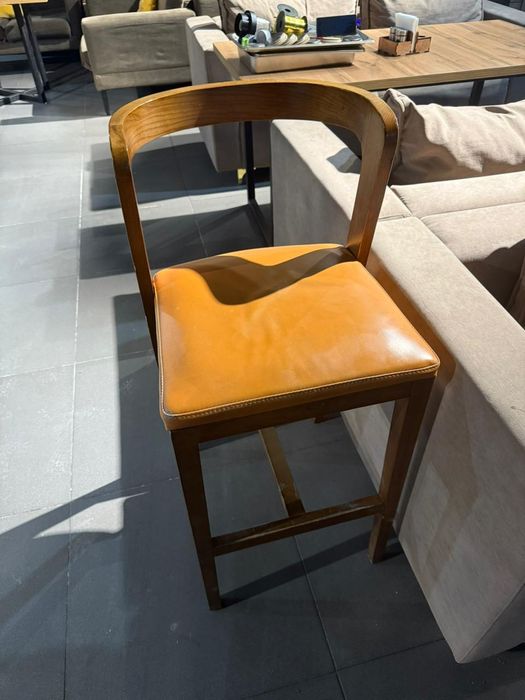 Кресла и люстры для кафе