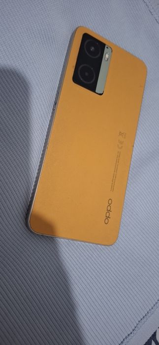 Oppo A77s 128gb.