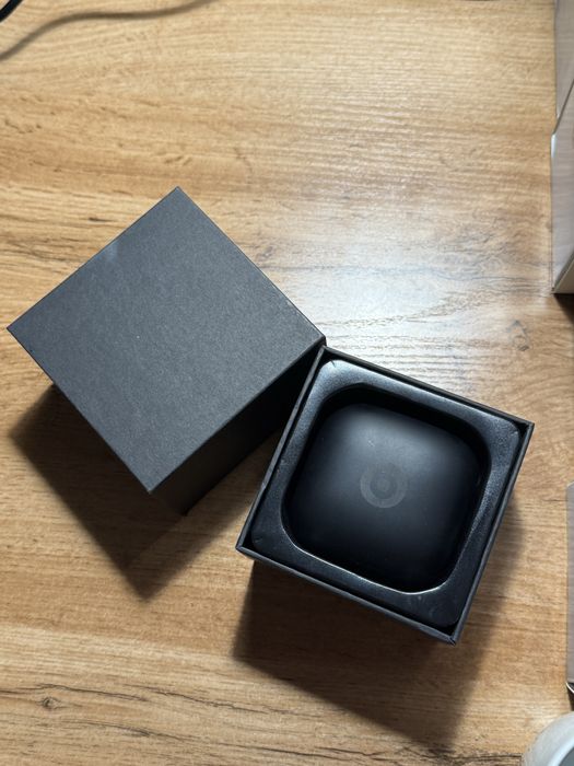 Наушники беспроводные POWERBEATS PRO