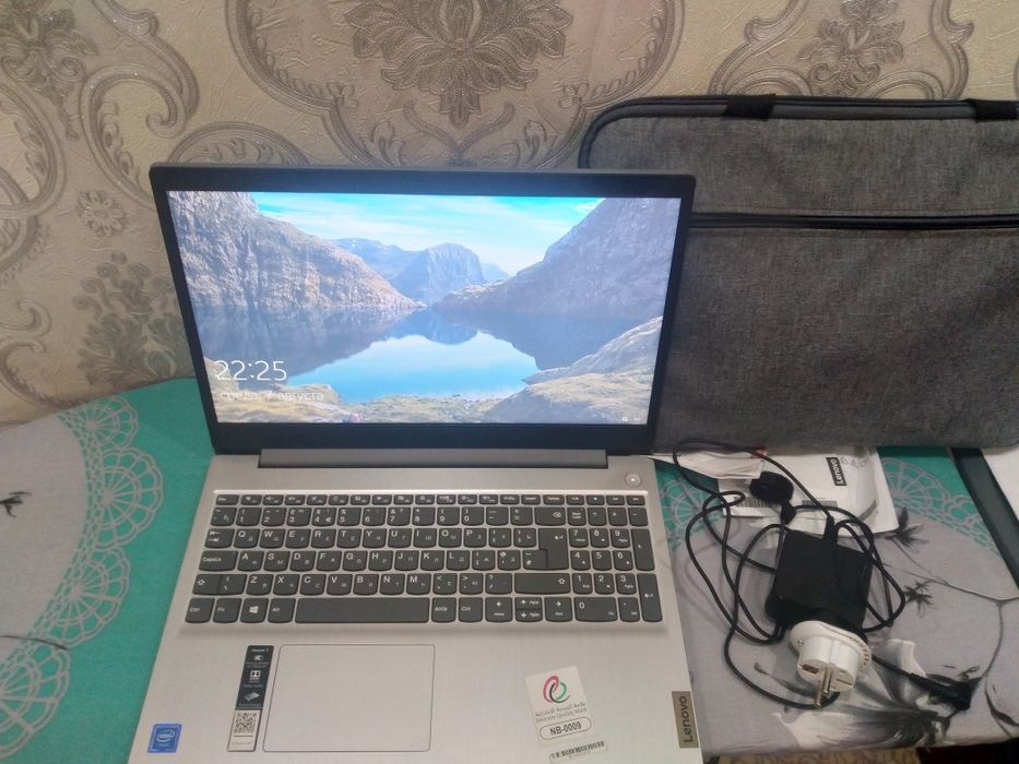 Noutbok Lenovo ideapad 3 15IGLo5 Holati idyal