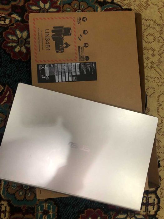 Noutbook I3 10 avlod sotiladi