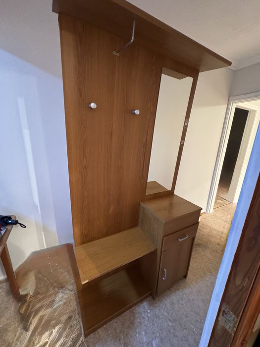 шкаф с зеркалом для прихожей