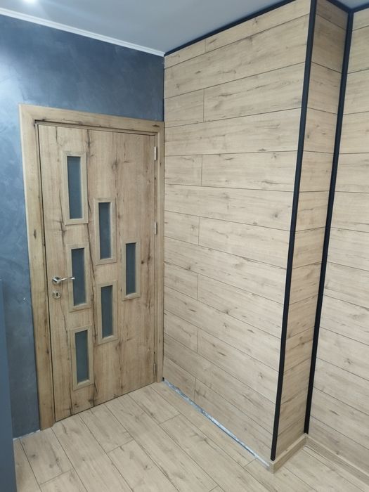 Интериорни и входни врати, щори, AL и PVC дограма