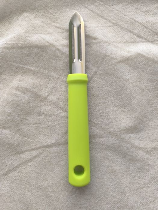 Метална белачка за зеленчуци, тиква , картофи и др