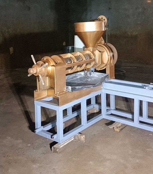 Yangi Oil Press Model 140 sotiladi