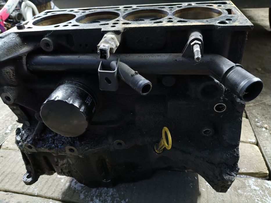 Блок двигателя К4М.