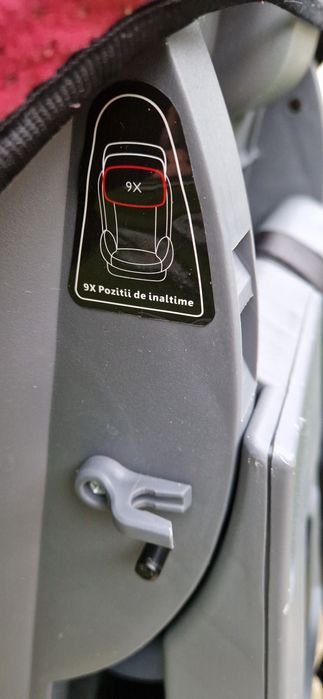 Scaun auto pentru copii Coccolle Rhea  roșu