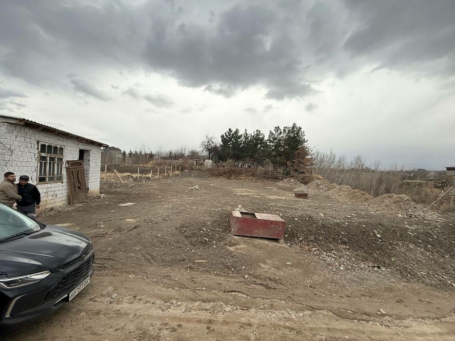 Yer sotiladi dakmentlari xamasi tayor