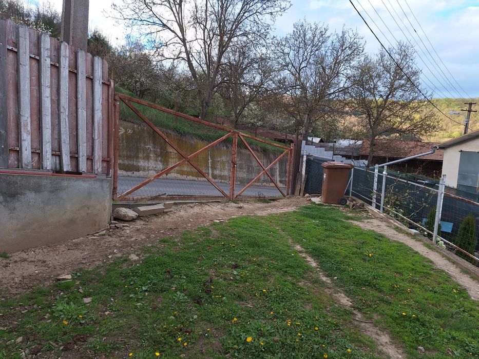 Casa de vânzare Strugurilor
