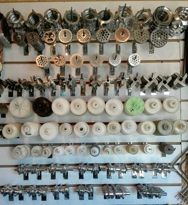 Запчасти для электромясорубок